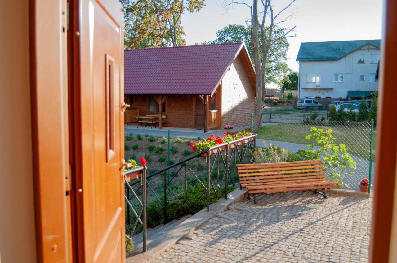 Jantar Pokoje I Domki U Reni Exterior foto